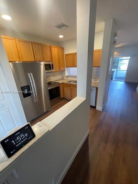 Foto del edificio - 4938 Palmbrooke Cir