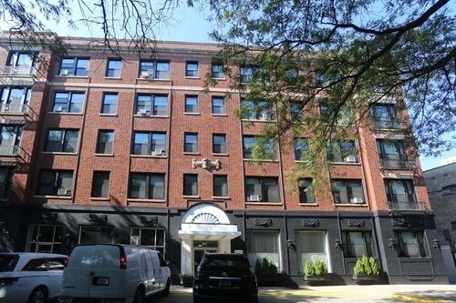 Foto principal - 530 W Arlington Pl