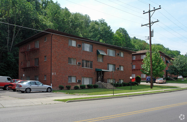 Building Photo - Highland Manor Apartments