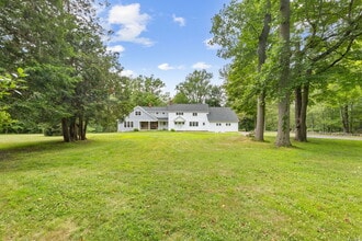 Building Photo - 219 Skyview Ln