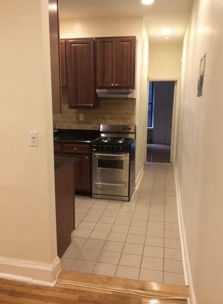 Primary Photo - 205 W 80th St