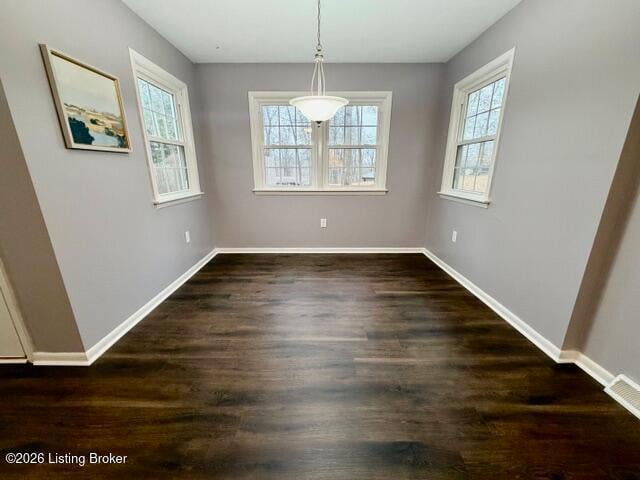 Building Photo - 4023 Tanglewood Dr