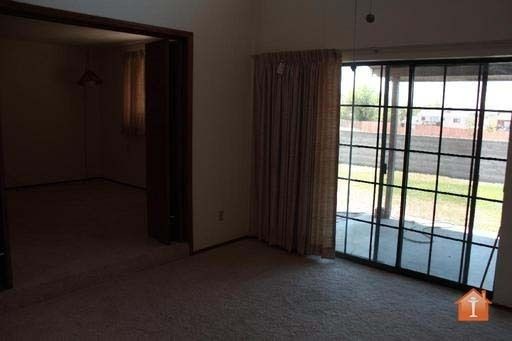 Foto del edificio - Great home unique layout