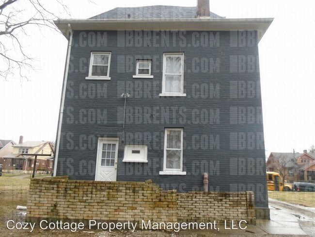 Building Photo - 1424 California Ave