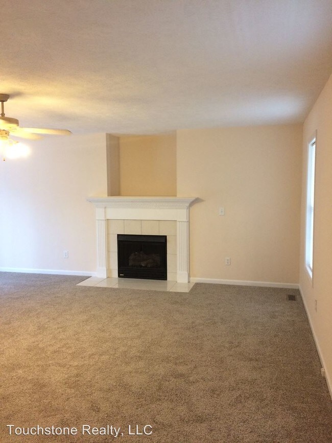 Foto del edificio - 124 Wedgewood Ct