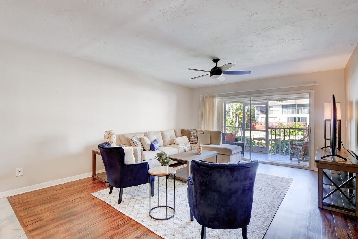 Foto principal - 1501 Chesapeake Ave