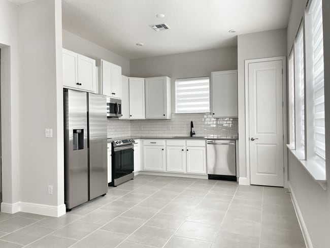 Photo - 14774 Sancar Alley Apartment