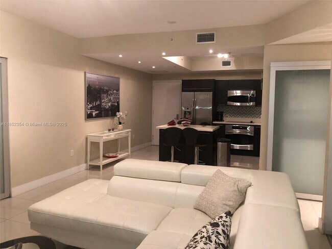 Foto del edificio - 90 SW 3rd St