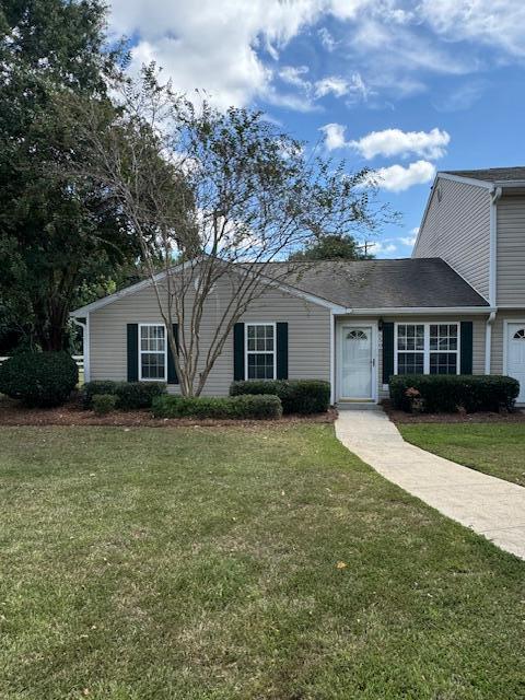 Building Photo - 550 Date Palm Cir