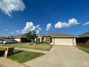 Building Photo - 2265 Blue Jay Dr