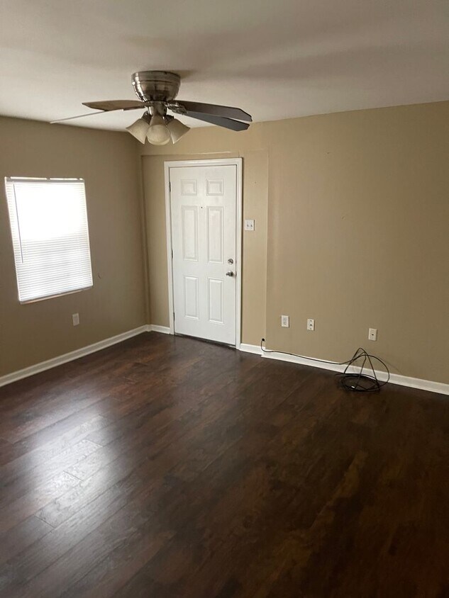 Foto principal - Well Kept 2 Bedroom in the Gentilly Area