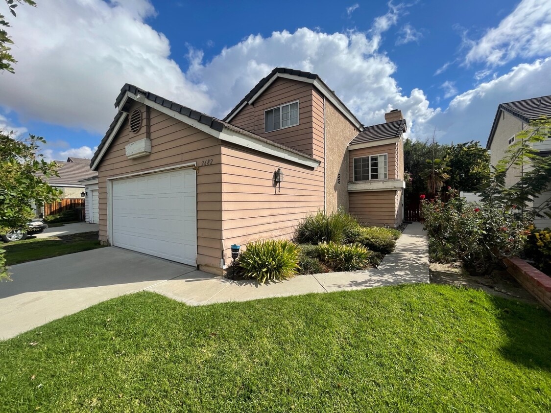 2682 Reservoir Dr, Simi Valley, CA 93065 Townhome Rentals in Simi