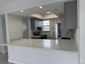Building Photo - 1333 E Hallandale Beach Blvd