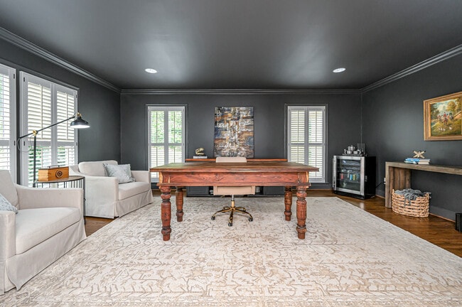 Building Photo - 251 Big Springs Dr