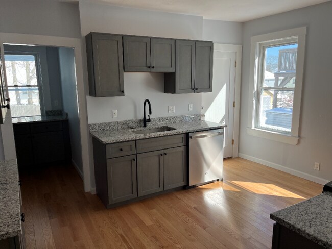 Photo - 24 Dunlap St Apartment