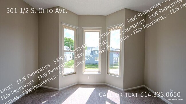 Building Photo - 301 1/2 S. Ohio Ave.-