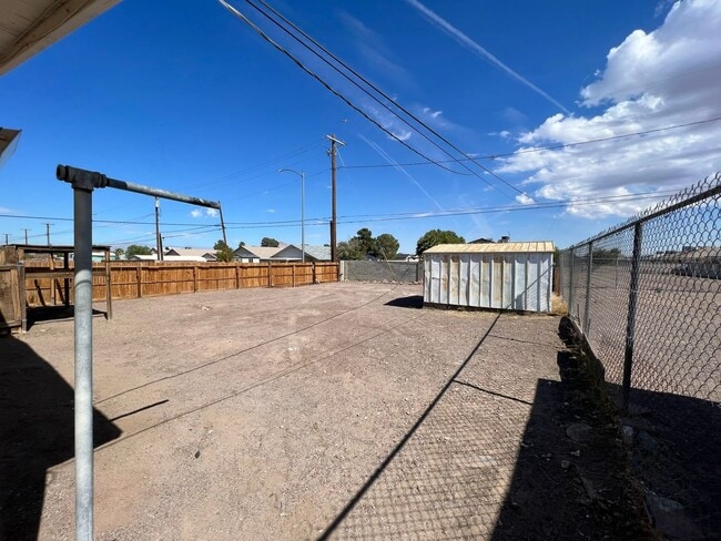 Building Photo - Single Story Home - Henderson