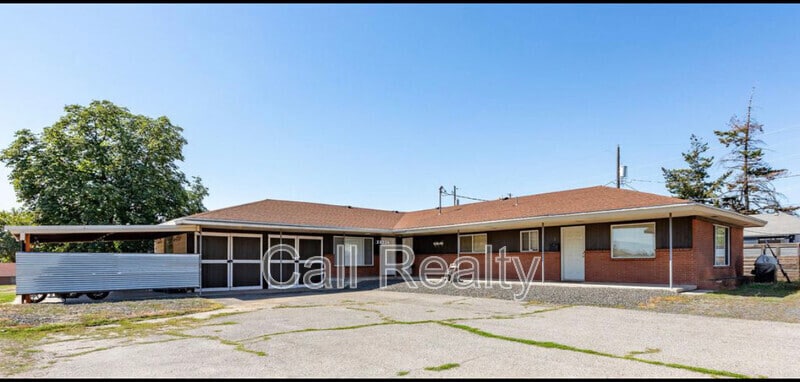 Foto del edificio - 12324 E Broadway Ave