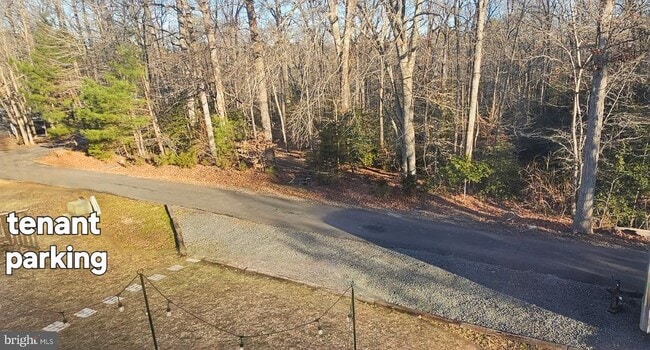 Building Photo - 308 Clubhouse Dr