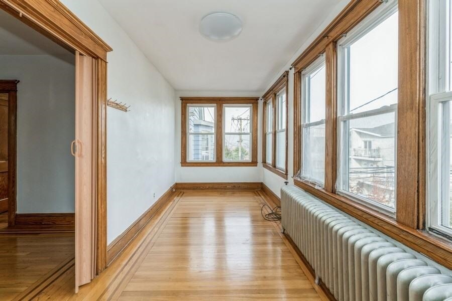 Primary Photo - 623 36th St