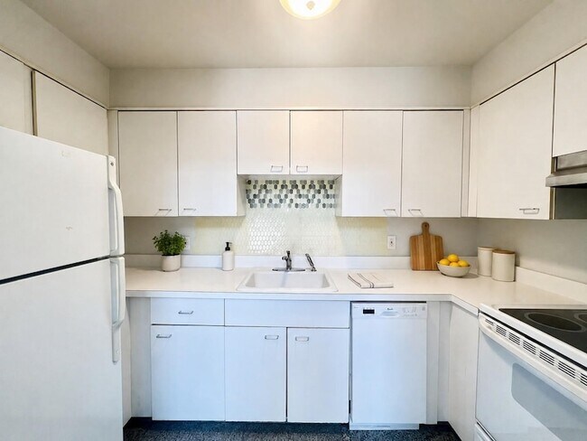 Foto del edificio - 820 Hudson St