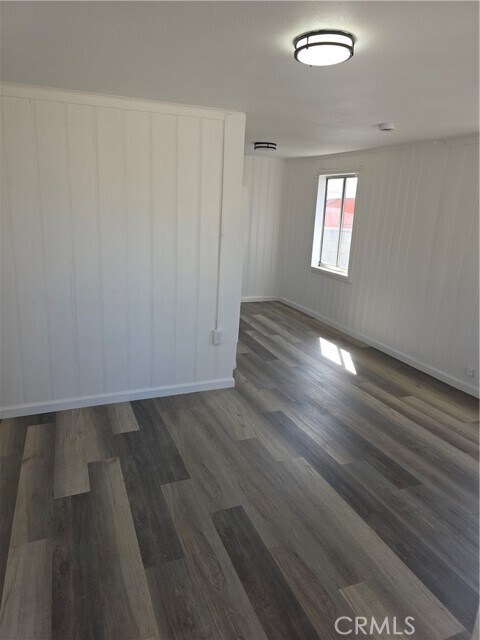 Foto del edificio - 1387 W 6th St