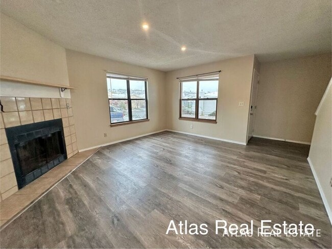 Building Photo - 6970 Peyote Way