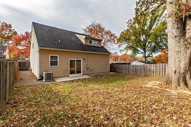 Building Photo - 3 bedroom, 2 bath in Wilmington