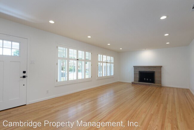 Foto del edificio - 4 br, 2 bath House - 536 Leona Ln