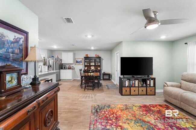 Building Photo - 24636 Alamitos Trace Dr