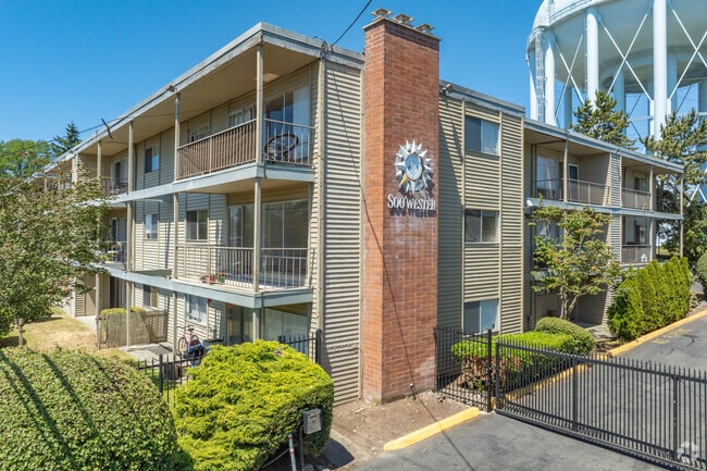 Primary Photo - Sou'Wester Apartments