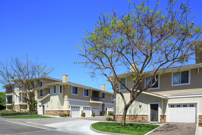 Building Photo - Marbella Apartment Homes