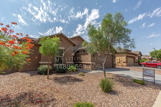 Foto del edificio - 18295 W Saguaro Ln