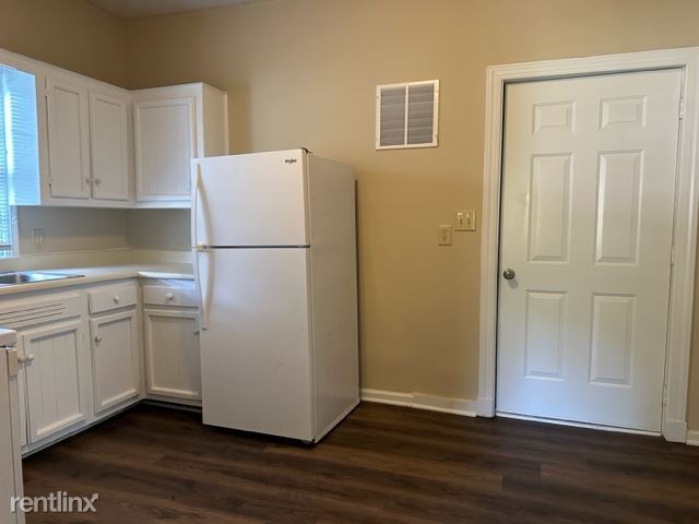 Foto del edificio - 2 br, 1 bath House - 1015 Cranbrook St 1015