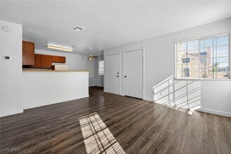 Building Photo - 2654 Bryandouglas Dr