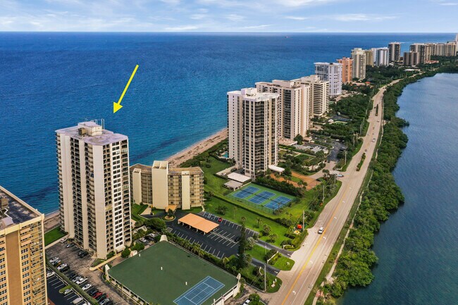 Foto del edificio - 5420 N Ocean Dr