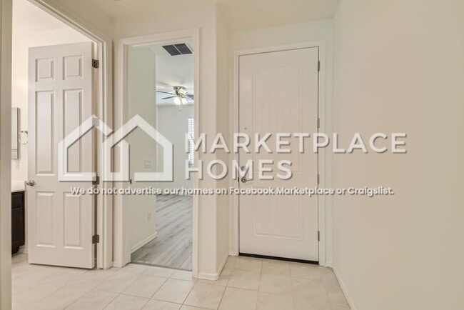 Building Photo - 19632 W Turney Ave