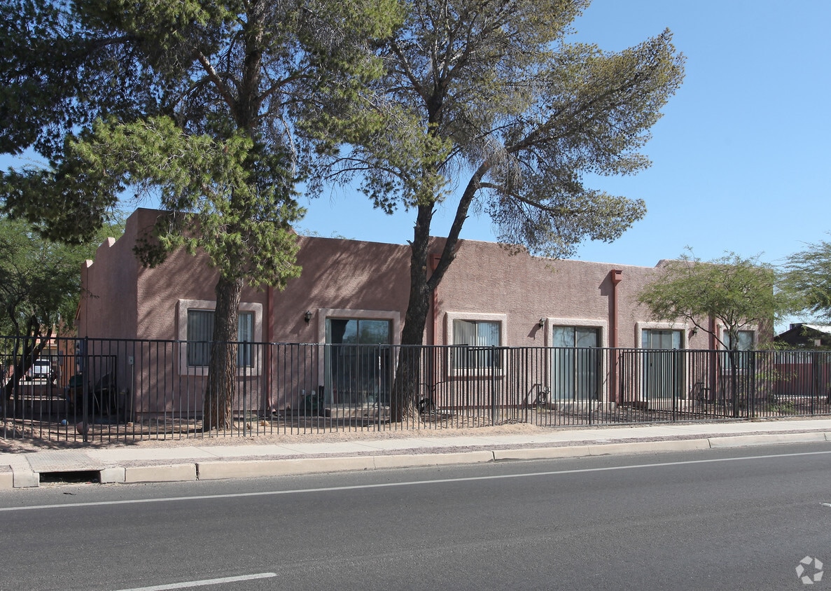 3344 N Stone Ave, Tucson, AZ 85705 Apartments in Tucson, AZ