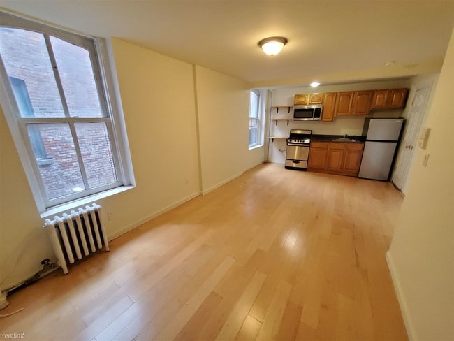 Building Photo - 1 br, 1 bath Apartment - 32 Joralemon St