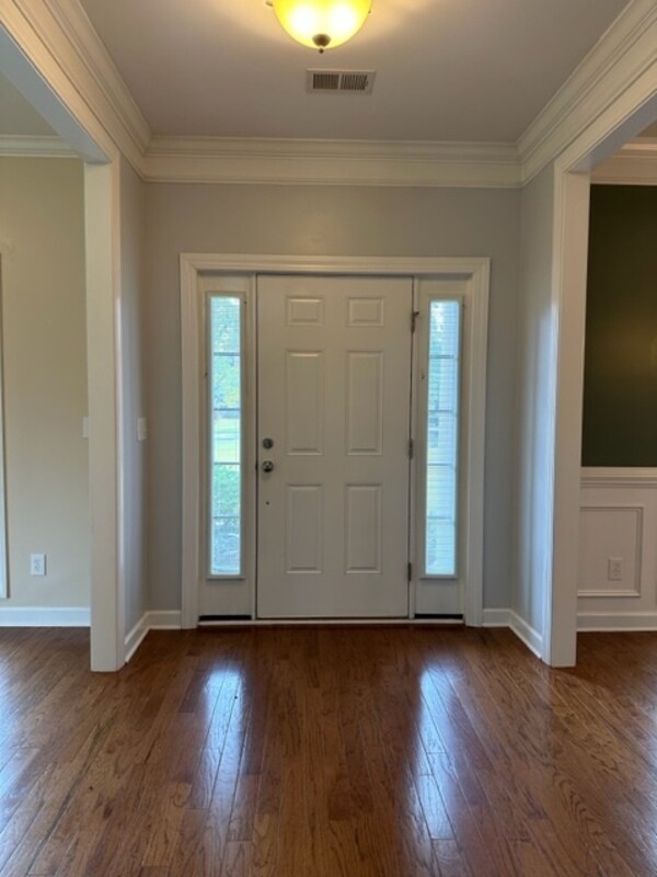 Foto del edificio - 942 Plyler Ln
