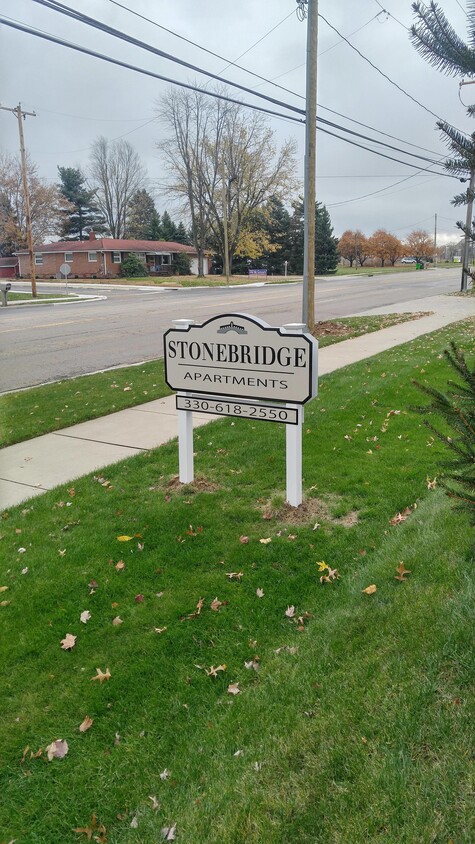 Foto principal - 3976 Massillon Rd