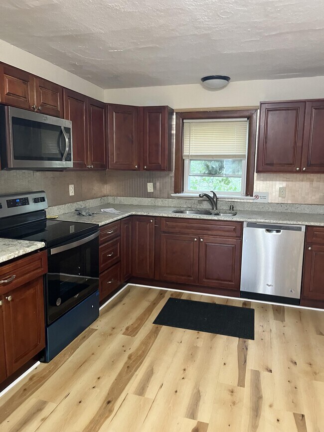 Foto del edificio - 701 Whittaker Ave