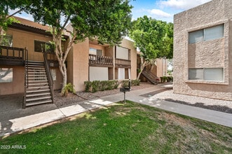 Building Photo - 520 N Stapley Dr
