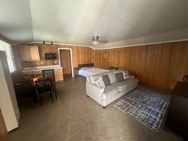 Foto del edificio - 518 - 520 Sycamore Ave.