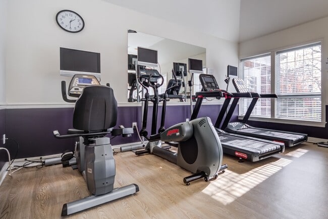 Building Photo - Highlands at Warwick