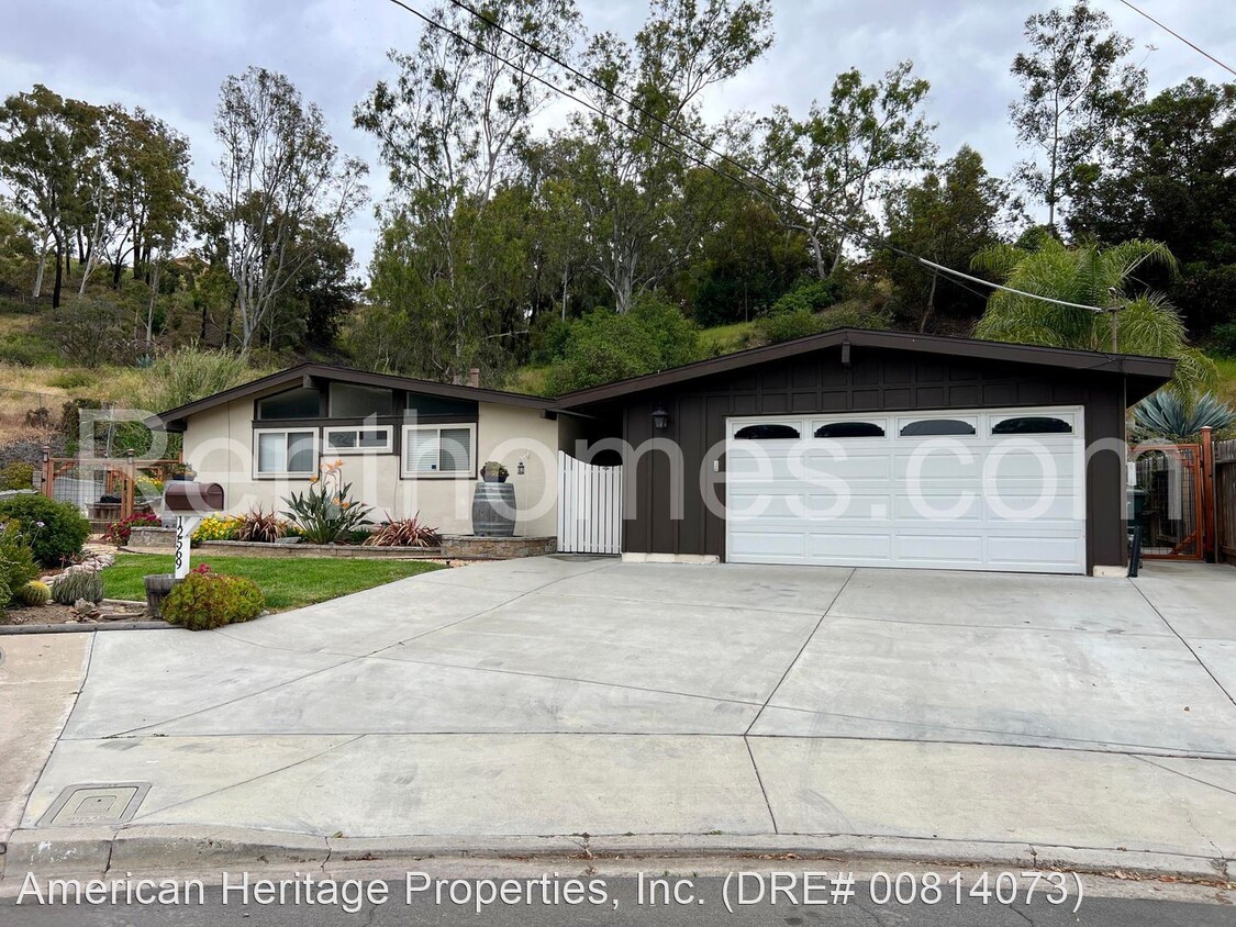 Primary Photo - 4 br, 2 bath House - 12569 Taunt Place