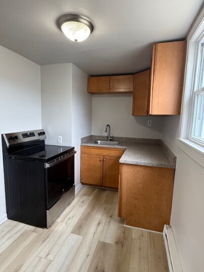 Foto del edificio - 1-Bed 1 Bath Property located at Cherrydale Ave.