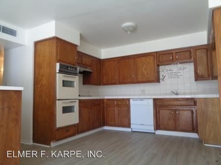 Building Photo - 5084 Easton Dr