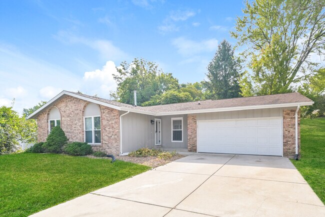 Foto del edificio - Fantastic 4bd/3ba home! Let yourself in!