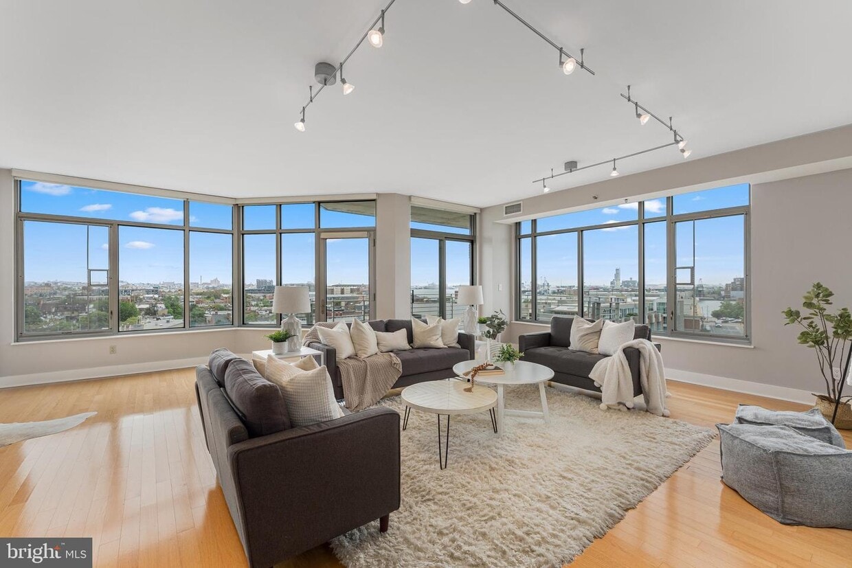 1400 Lancaster St Unit 901, Baltimore, MD 21231 Room for Rent in